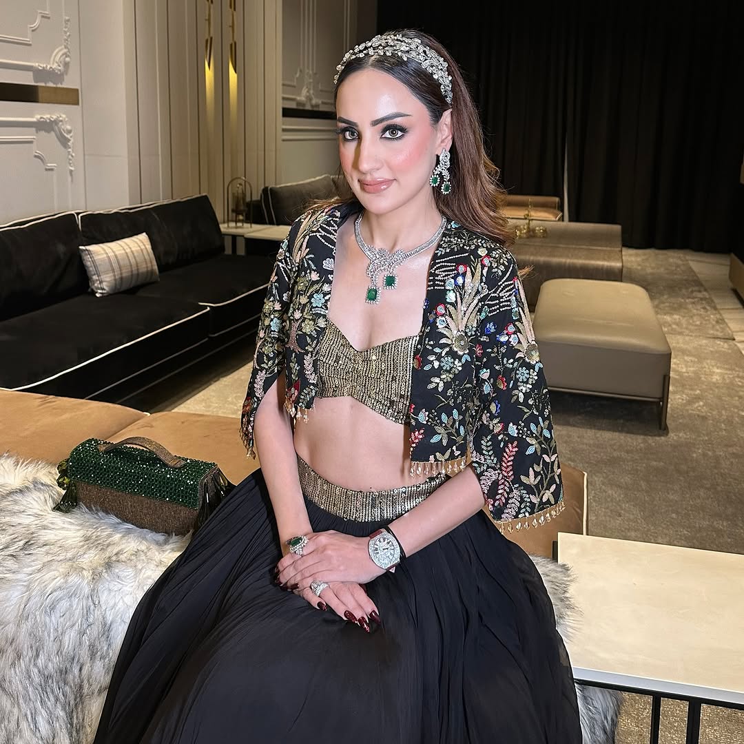 Noir Botanica 3 Piece Set